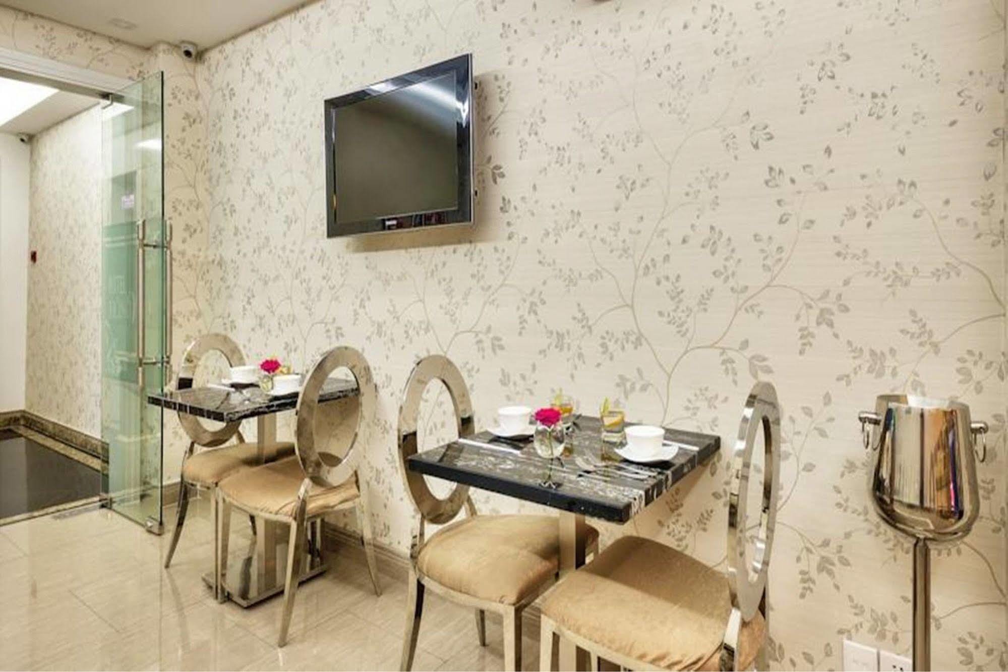 Hong Vina Hotel Thành Pho Ho Chí Minh Esterno foto